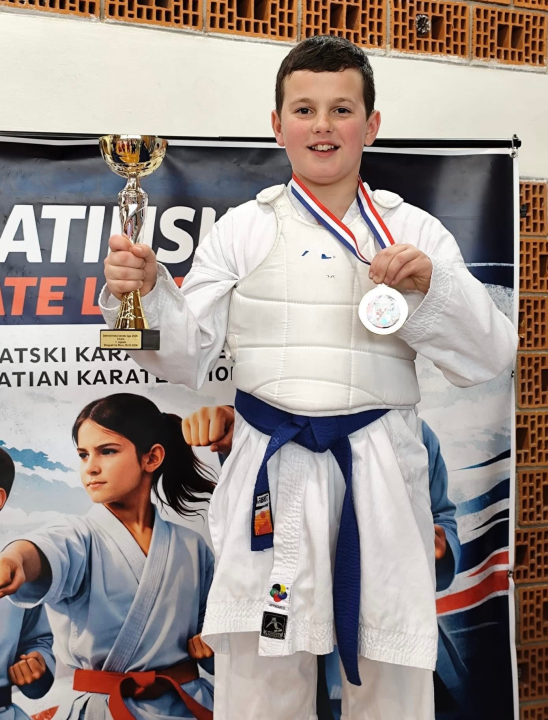 FOTO Karatašima Phoenixa 13 medalja u Dalmatinskoj ligi