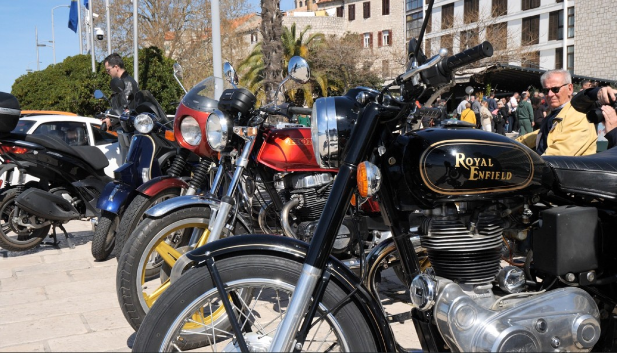 Uskrsni susret oldtimera u Šibeniku