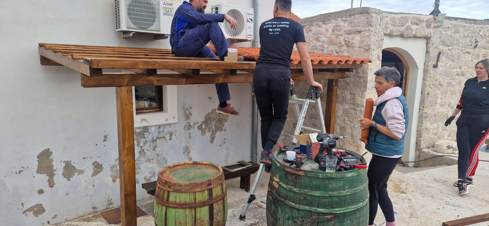 Mještani Tribunja stvorili svoj baštinski kutak