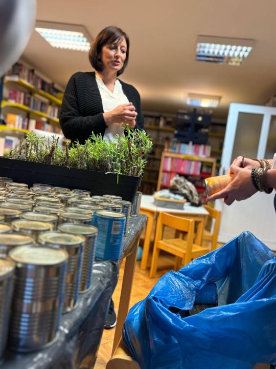 Pripremljeno 70 sadnica lavandule i ruellije za eko-akciju u Zatonu i Raslini