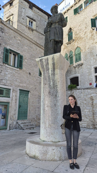 Poetska tura uz stihove posvećene Vesni Parun održana u Šibeniku