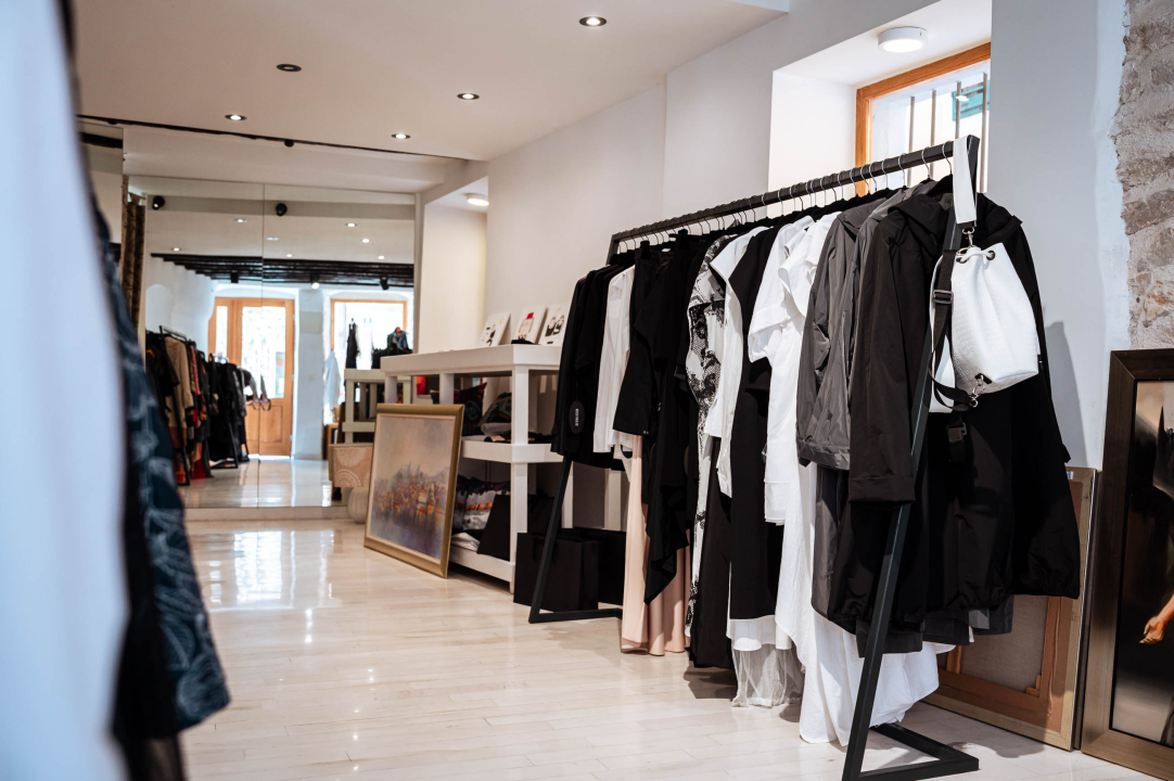 FOTO Poznata šibenska galerija ima sve za ljetni refresh doma i garderobe!