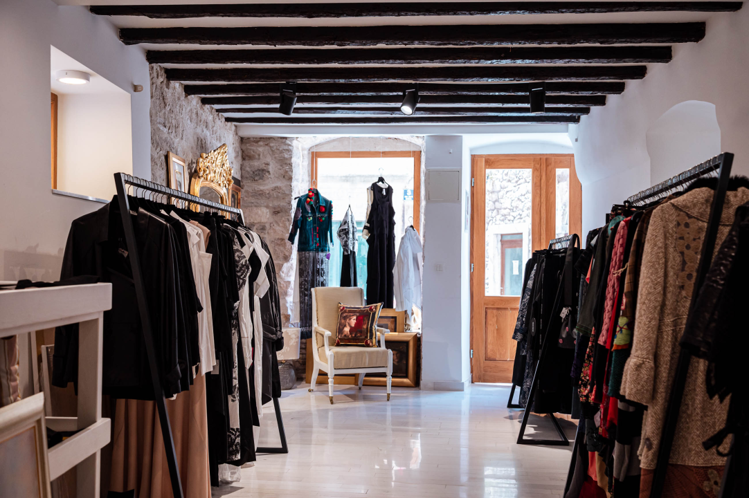 FOTO Poznata šibenska galerija ima sve za ljetni refresh doma i garderobe!