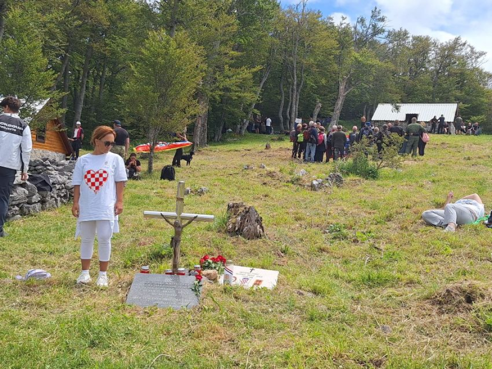 Na Velebitu održan 9. Pohod za poginule hrvatske branitelje