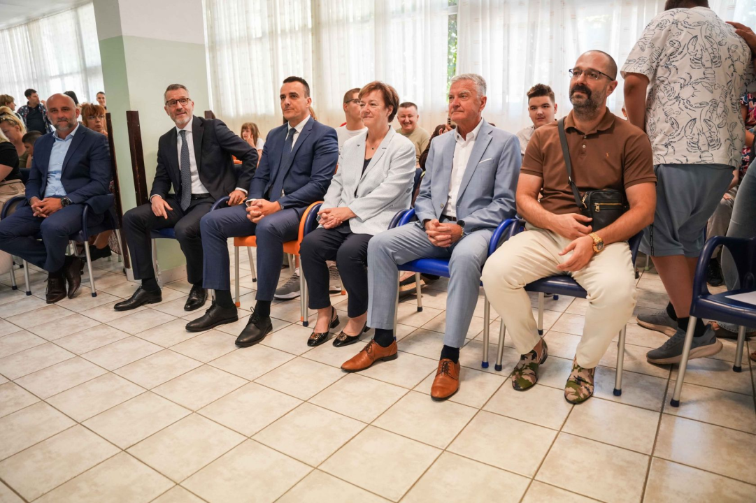 Centar Šubićevac dobio novo senzorno igralište