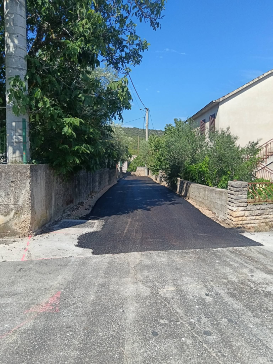 Od Stublja do Šparadića: Bilice ulaze u ljeto s uređenijim ulicama, plažama i javnim površinama