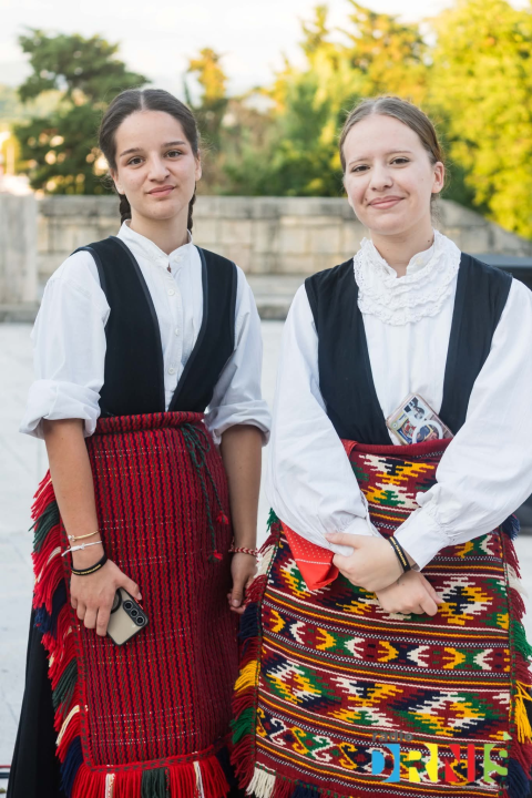 Festival drniškog merlota nastavlja se večeras: Vinari, delicije, Igor Cukrov i navijanje za Vatrene