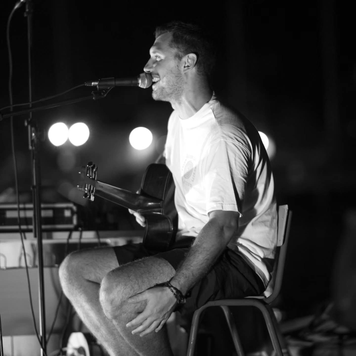 Donosimo atmosferu sa Zlarin Street Music Festivala: Pocket Palma večeras u velikom finalu