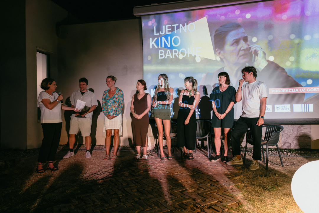Rasprodana Tvrđava Barone ugostila šibensku premijeru višestruko nagrađivanog filma Koke