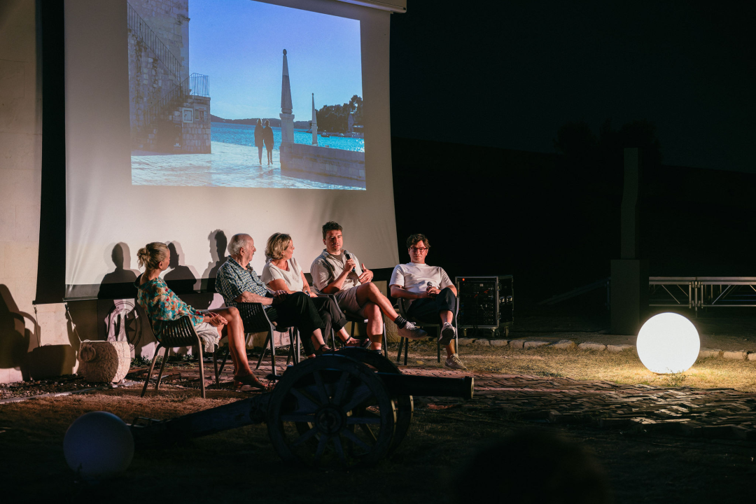 Rasprodana Tvrđava Barone ugostila šibensku premijeru višestruko nagrađivanog filma Koke