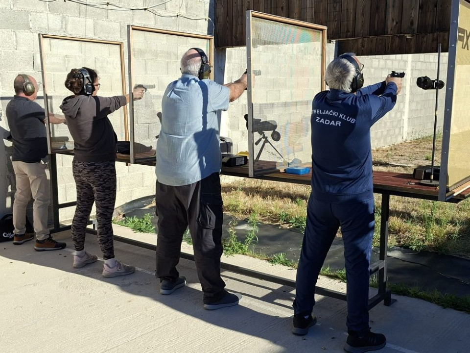 Policajci odmjerili snage u Vodicama