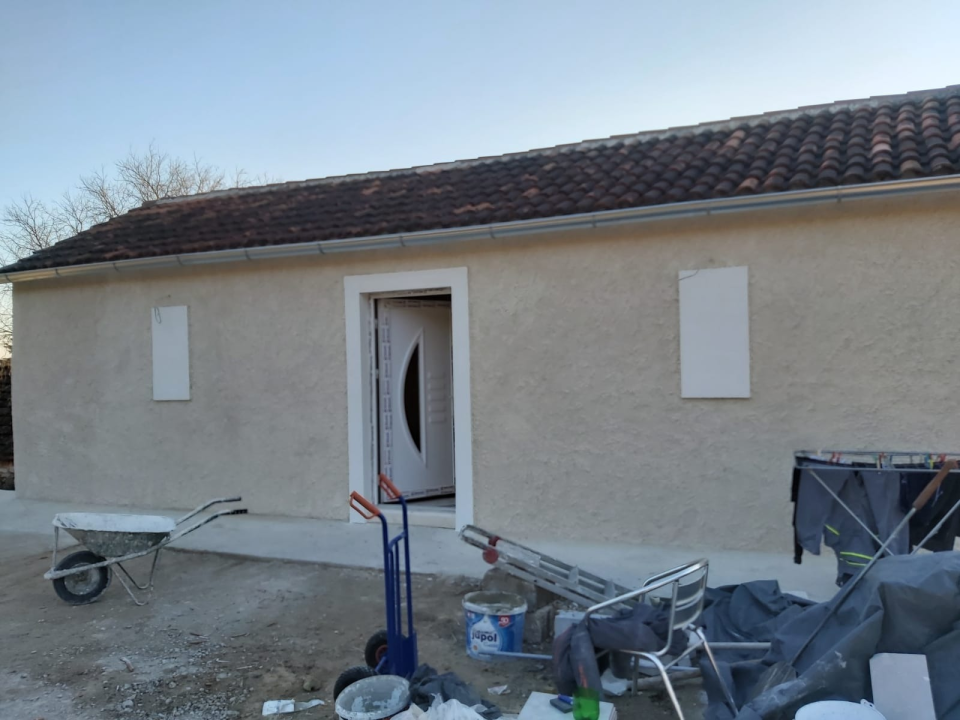 Bilo da se radi o manjoj adaptaciji ili većem građevinskom projektu, s Vitez Gradnjom nećete pogriješiti!
