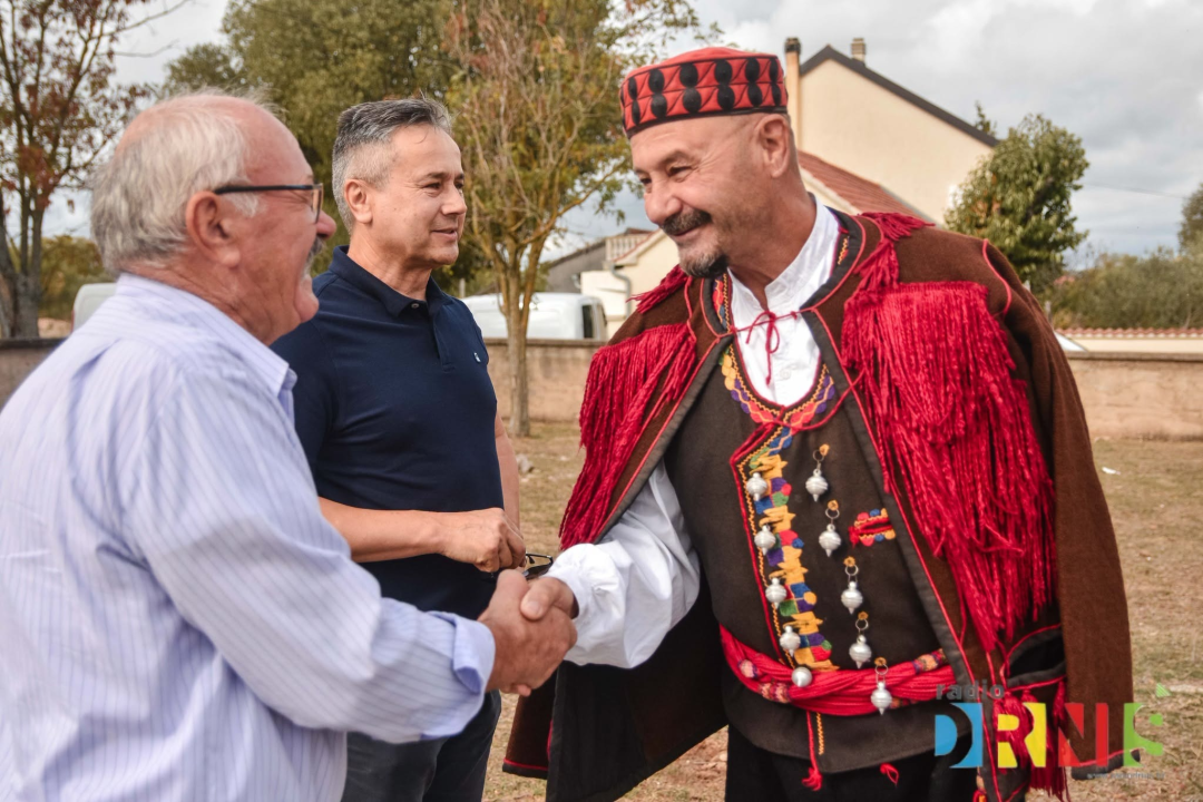 Bogatstvo tradicije i poduzetništva u Dalmatinskoj zagori: Održan Sajam proizvoda seoskih žena