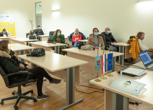 Fotografija 10 - Završen projekt 'Putokaz do boljeg sutra'