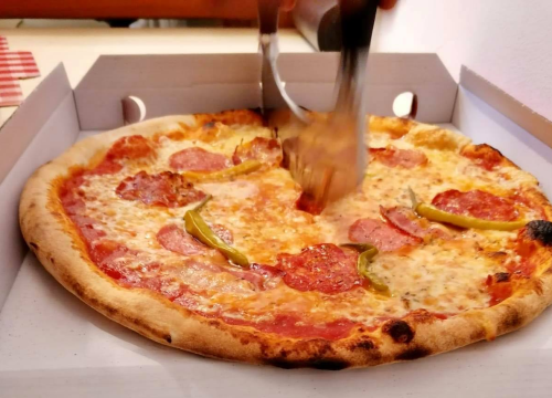 Naručite slasnu pizzu Godimento po odličnoj cijeni!