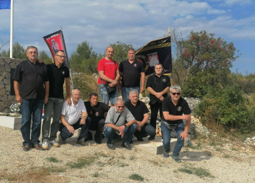 Fotografija 2 - U Vodicama obilježena 30. obljetnica pogibije zapovjednika Ivana Vurušića