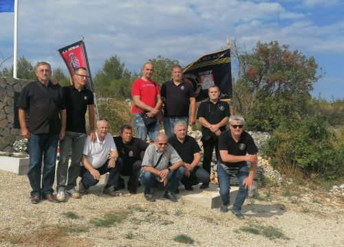 Fotografija 3 - U Vodicama obilježena 30. obljetnica pogibije zapovjednika Ivana Vurušića