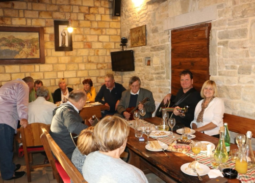 Fotografija 4 - Pola stoljeća ljubavi: Vodičani Ante i Hilda Bilan proslavili 50 godina braka