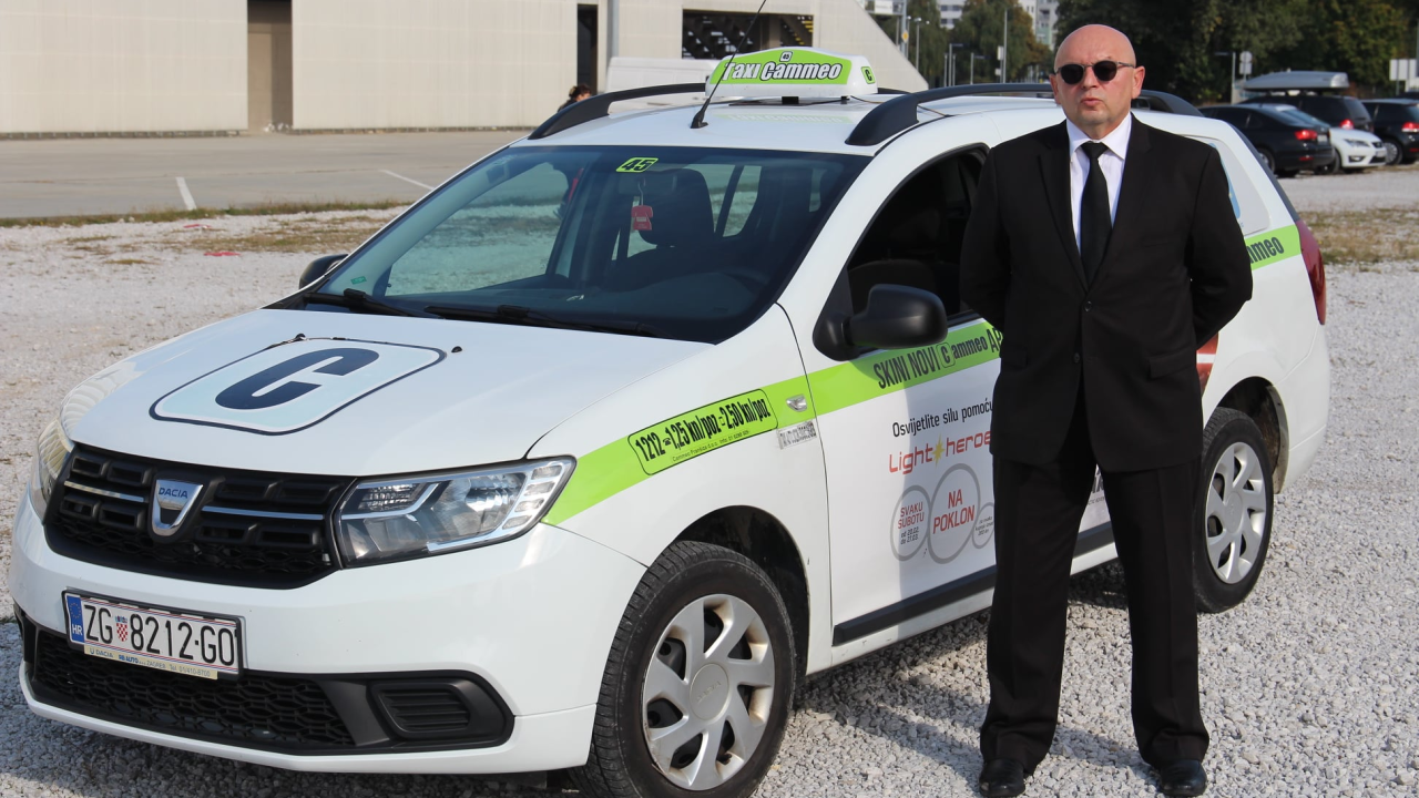 Dosadila mu je vojna mirovina pa je sa 60 godina pokrenuo vlastiti biznis!