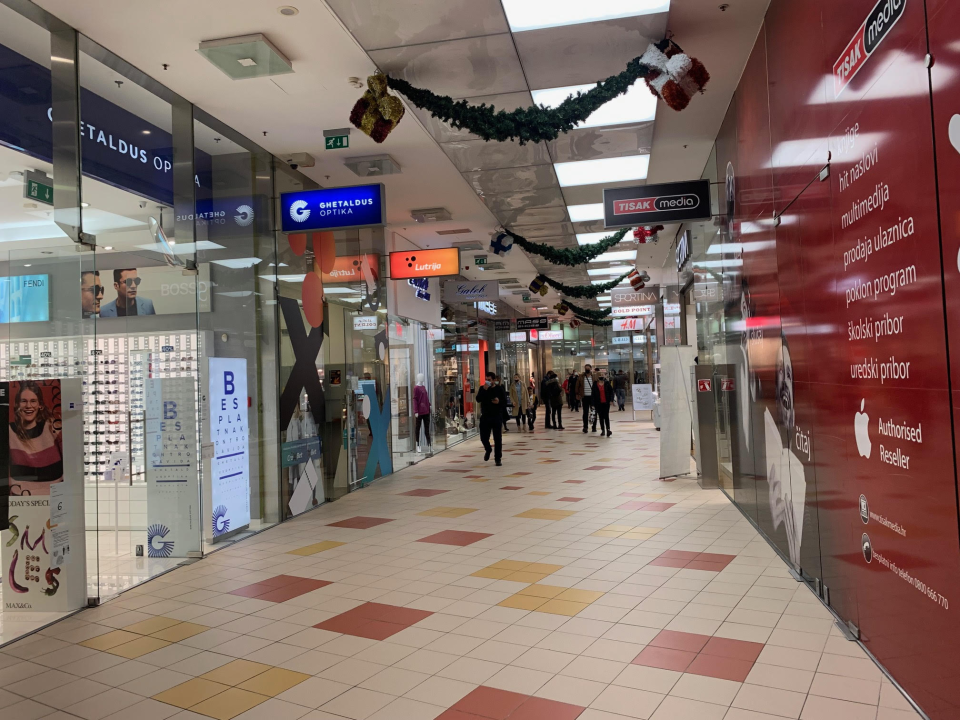 Black friday u Dalmare centru! Isplati se napraviti đir po dućanima jer popusti idu i do 70 posto