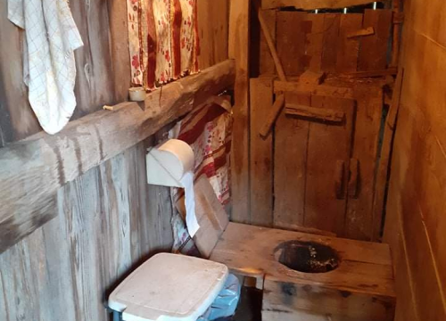 Fotografija 6 - Obitelj Grubač/Gagovski iz okolice Karlovca moli pomoć: Žive u trošnoj kući i od nikakvih prihoda