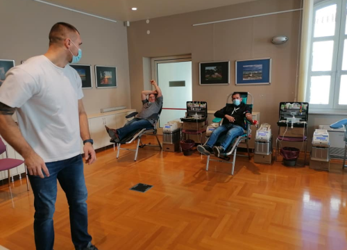 Fotografija 3 - Posljednja akcija darivanja krvi za ovu godinu: 56 Vodičana odazvalo se pozivu Crvenog križa