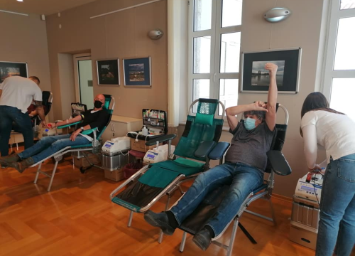 Fotografija 5 - Posljednja akcija darivanja krvi za ovu godinu: 56 Vodičana odazvalo se pozivu Crvenog križa