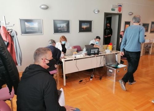 Fotografija 10 - Posljednja akcija darivanja krvi za ovu godinu: 56 Vodičana odazvalo se pozivu Crvenog križa