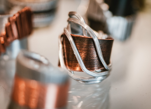 Fotografija 18 - Galerija Juraj Dalmatinac u povodu Dana žena časti popustom na dizajnersku odjeću te Murtićeve i Vežine umjetnine