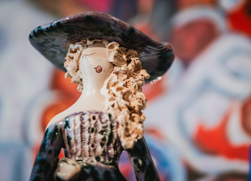 Fotografija 24 - Galerija Juraj Dalmatinac u povodu Dana žena časti popustom na dizajnersku odjeću te Murtićeve i Vežine umjetnine