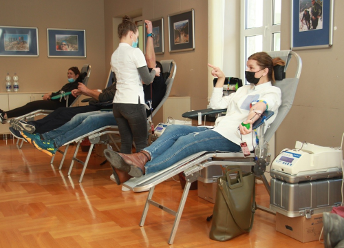 Fotografija 4 -  U Vodicama prikupljene 52 doze: Petra Vučak i Petar Vidić prvi put darovali krv