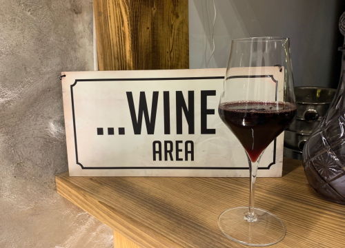 Fotografija 4 - Posjetite bistro Bava i uživajte u bogatom izboru hrane i pića!