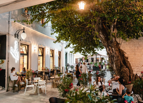 Fotografija 5 - Posjetite bistro Bava i uživajte u bogatom izboru hrane i pića!