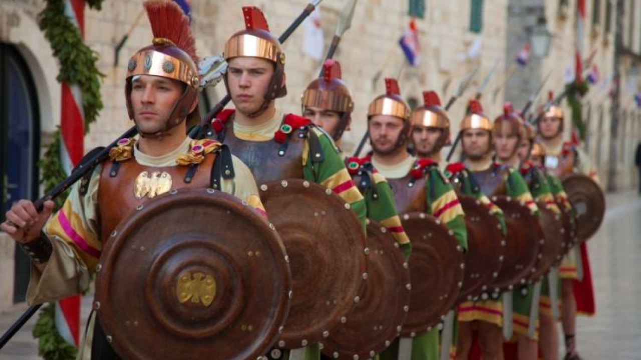 Susret žudija na Uskršnji ponedjeljak na Okitu: Obnavljanje starih prijateljstava i početak novih