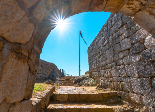 Fotografija 2 - Uskrsni vikend u Kninu: Posjetite Kninsku tvrđavu i osvojite besplatan ručak!