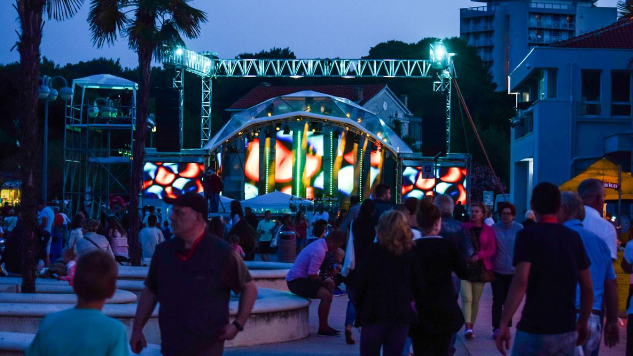 CMC televizija započela s emitiranjem festivalskih emisija uoči velikog događaja u Vodicama