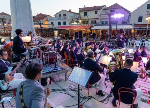 Fotografija 4 - Vodička glazba stara je 94 godine, a prve instrumente plaćali u naturi