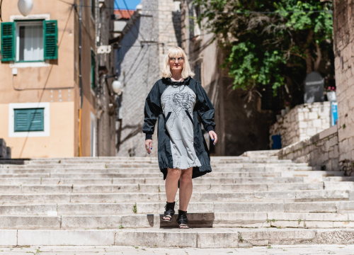 Fotografija 11 - Osvježite svoju garderobu dizajnerskim komadima iz Galerije Juraj Dalmatinac!