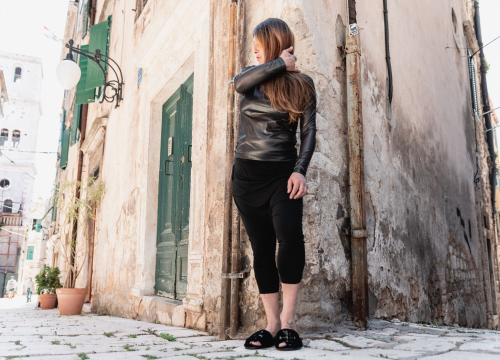 Fotografija 13 - Osvježite svoju garderobu dizajnerskim komadima iz Galerije Juraj Dalmatinac!