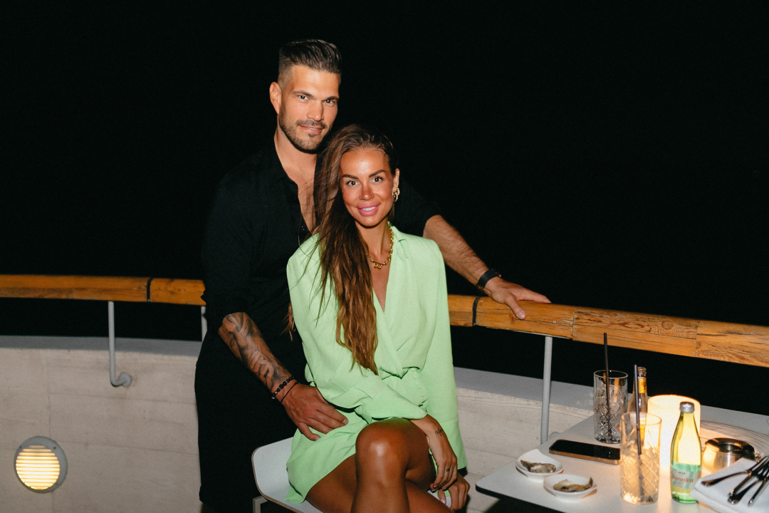 Uživajte u jedinstvenom ambijentu Roof Bara by Moet & Chandon u D-Resortu!