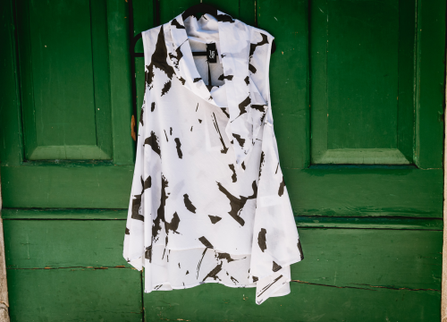 Fotografija 22 - Murtićev apstraktni brod i Vežin pejzaž potražite u Galeriji Juraj Dalmatinac