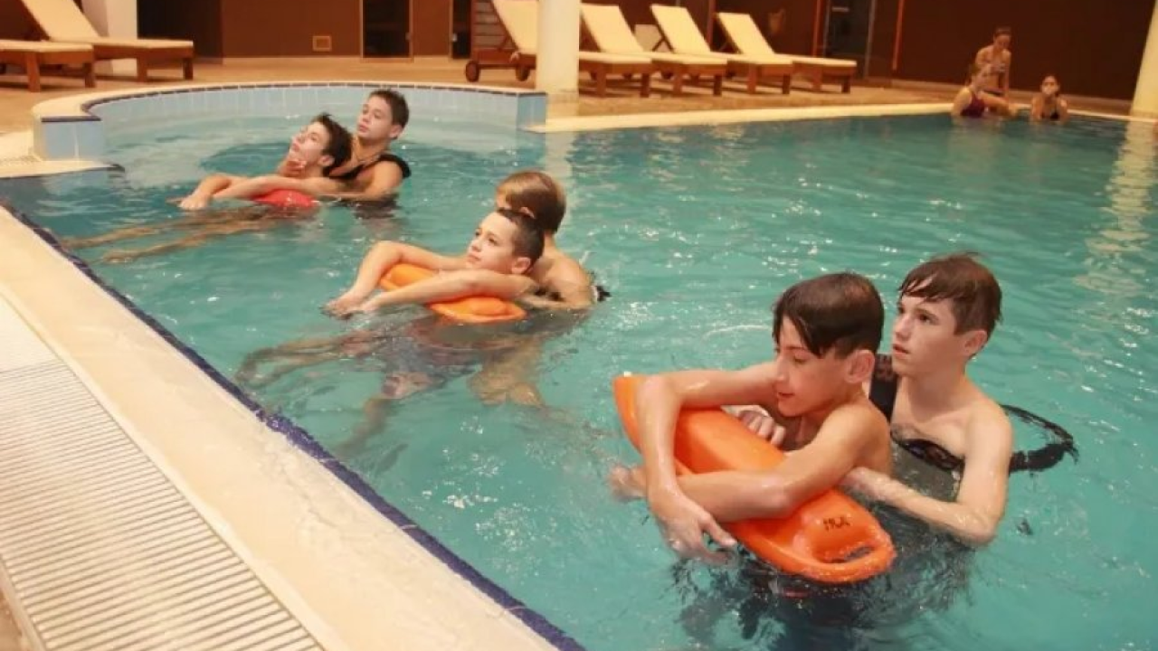 Vodički Crveni križ organizira edukaciju junior spasilac za učenike sedmih razreda osnovne škole