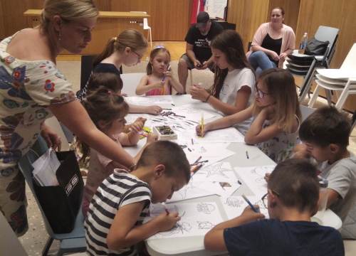 Fotografija 2 - I ovaj mjesec vas u Društvenom centru Grada Skradina očekuju zanimljive radionice!