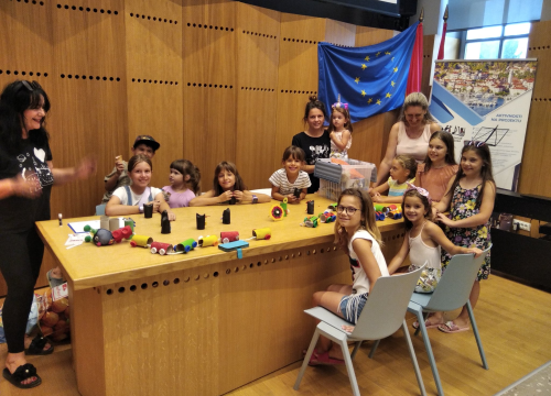 I ovaj mjesec vas u Društvenom centru Grada Skradina očekuju zanimljive radionice!