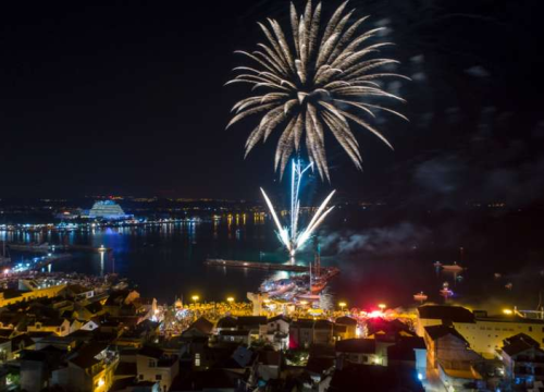 Vodička fešta vrhunac je ljetne zabave, a ove godine zabavljat će vas Jole