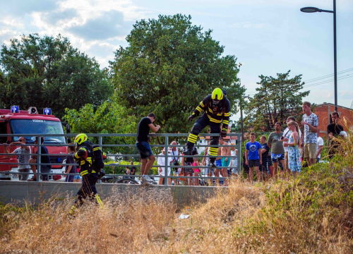 Fotografija 9 - Izbio požar u napuštenom odmaralištu u Vodicama