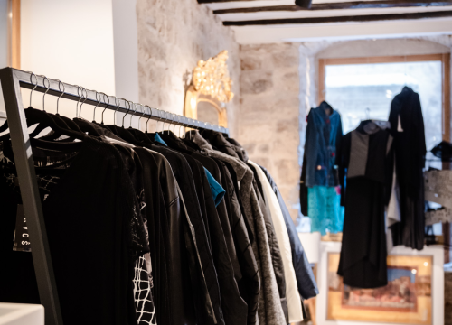 Fotografija 27 - U Galeriju Juraj Dalmatinac stigle zimske kolekcije odjeće i jesenski popusti na slike