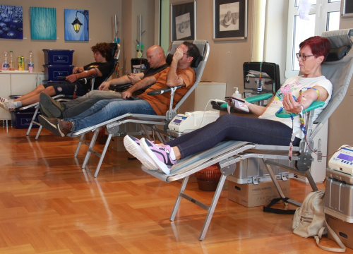 Fotografija 3 - Vodički darivatelji se iskazali: Na akciji prikupljena 51 doza krvi