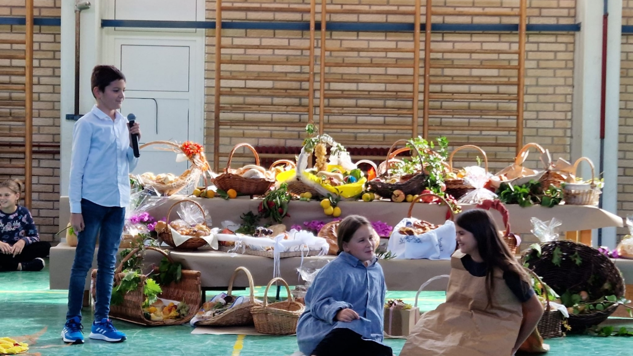 U Osnovnoj školi Vodice obilježeni Dani kruha