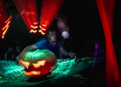 Fotografija 2 - Večeras je veliki kostimirani Halloween party u Tunelu! Upad free za sve